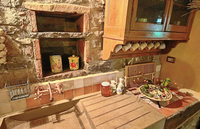 Holiday Home in Apecchio With Pool & Terrace - Foto 13