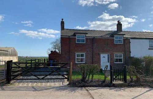 Newton Hall Farm cottage, hot tub garden views Nr Lytham Ribby - Foto 35