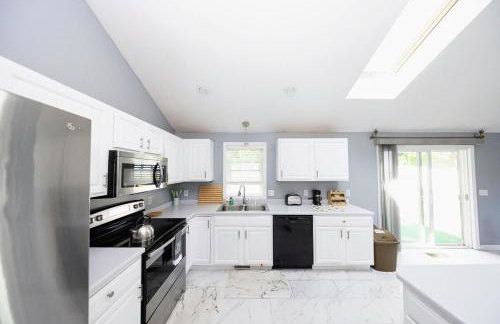 Newly Furnished 4Bedroom Home Near Worcester Airport - Foto 4