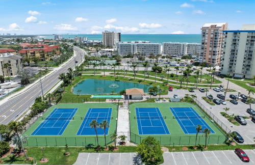 Beachfront, Estero Beach Tennis 708A Weekly Stays - Foto 10