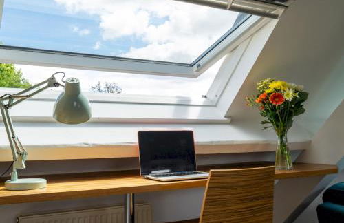 Tranquil cosy apartment in centre of Avening - Pass the Keys - Foto 22