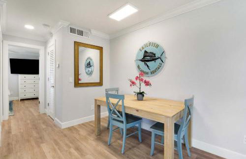 Sailfish Suites 7 - Waterfront Lodging - Photo 13