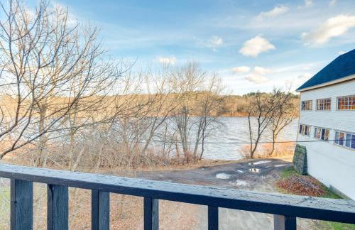 Cozy Water-View Apt in the Heart of Downtown! - Foto 17