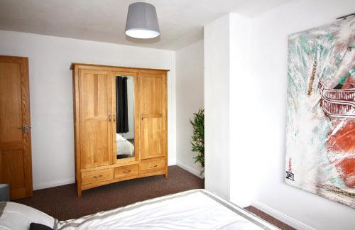 Carwood House - Foto 1