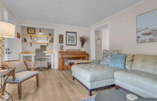 Pet friendly - steps to water! - Foto 3