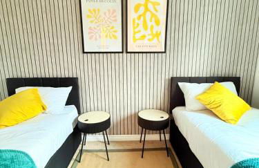 Stylish Townhouse in Rugby, sleeps up to 9! - Foto 7