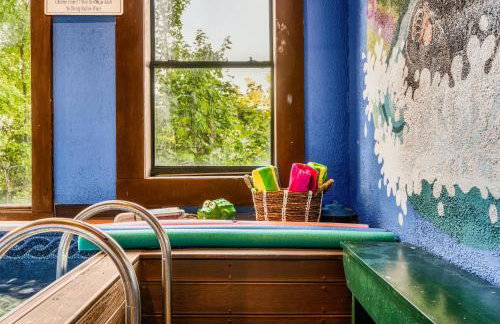 Splashtacular: Indoor Pool~Gorgeous Views~HotTub~GameRoom~Resort - Photo 18