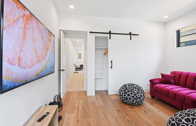 Enjoy Paradise Hot Tub, Bike & Beach Equipment! - Photo 22