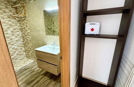 A 2 min de la playa Tren directo Nuevo y cómodo - Photo 19