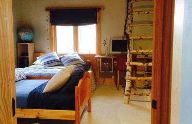 Meadow House Backcountry Residency - Foto 48