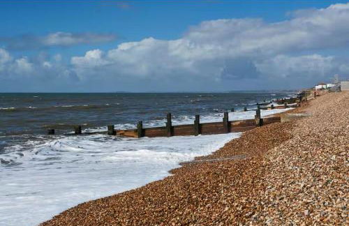 3 bedroom-house -3mins to beach- PetsOk - Photo 19