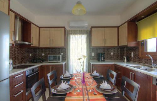 Real Dream Villas, Cretan Gems with SeaViews, By ThinkVilla - Photo 22