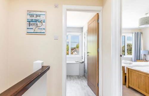 3 bedroom Cottage in the heart of beautiful Bosham - Pass the Keys - Foto 42