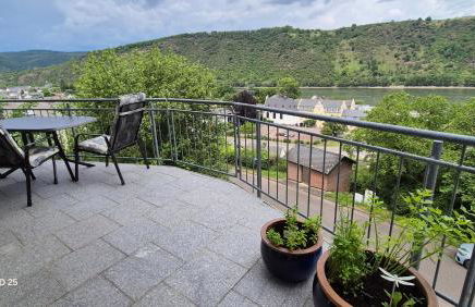 RHEIN-WALD Exklusives Apartment mit Rheinblick - Foto 9