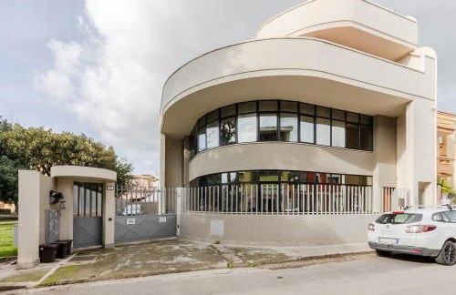 GuestHost - Comfortable Terrace Apartment - Sestu - Foto 24