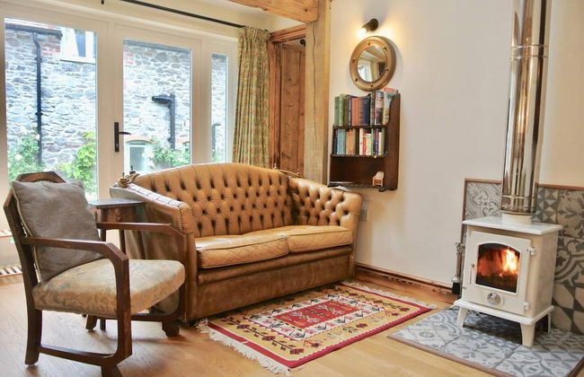 Nest Holiday Hideaway Dove Barn Amazing Location! - Photo 8