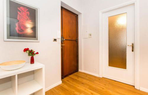 GuestHost - MM Pozzo Strada Terrace Apartment - Photo 57