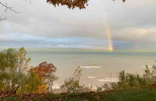 All the Waters Retro Home on Lake Michigan- Your Own PRIVATE BEACH - Foto 11