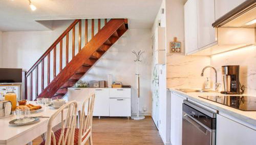 Appartement lumineux avec balcons et stationnement privatif - FR-1-788-22 - Foto 2