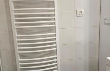 Idéal long séjour, Souvenirs de Provence,T2 classé, vue sur les montagnes, toutes commodités! - Foto 29