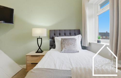 Spacious 3 Bed with Pac-Man, Darts and 2 Parking spaces - Foto 17