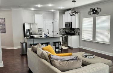 4 Bedrooms Private Backyard Smoke Room Garden Tub - Foto 39