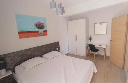 The Father's House - Photo 29