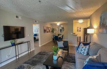 Exceptional 2 BR in Heart of Hollywood 201 - Foto 18