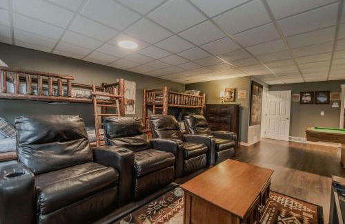 Magnificent 7 Home for 19 - Foto 28