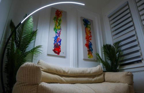 Cozy Theatre & Office Brooklyn Stay - Foto 25