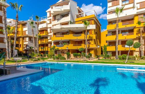 Punta Prima - Charming Spanish Apartment with South-Facing Terrace by the Sea - Foto 1