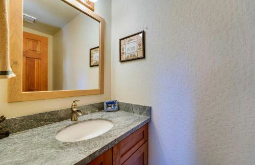 Home 1 Mi to Downhill Ski Resort Bring Your Pets! - Foto 17