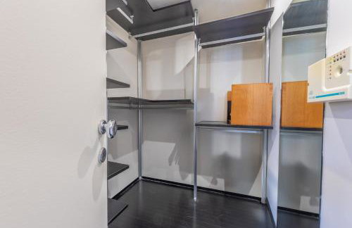 Milan Central Penthouse with Terraces, Jacuzzi & Garage - Foto 32