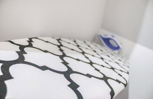 3Bedroom EnSuite SofaBed Sleeps upto 6 Contractors Families Long or Short Stay Free Parking WIFI - Foto 39