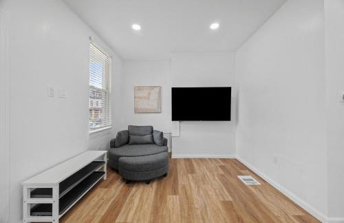 Pittsburgh Spacious and Modern Three Bedroom Apartment with Free Parking - Foto 4