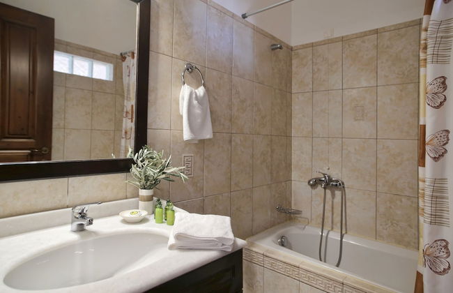 Yalis Hotel - Foto 44