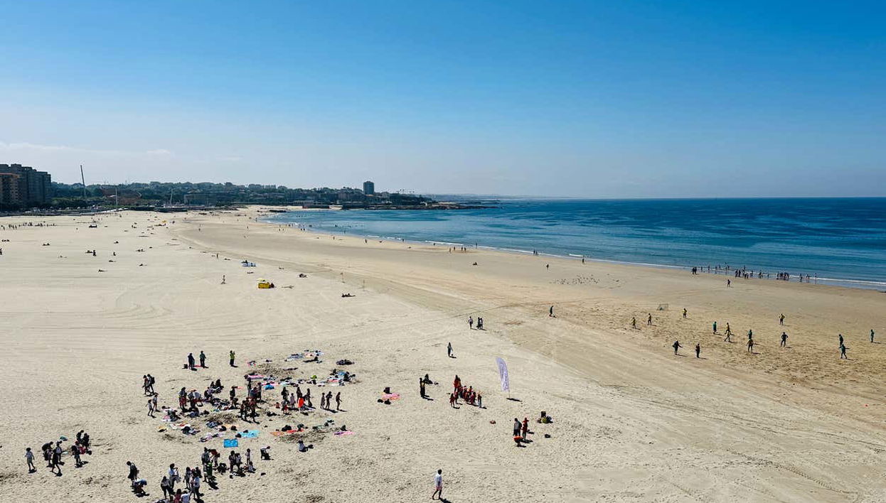 Vista aerea sulla spiaggia di Matosinnhos