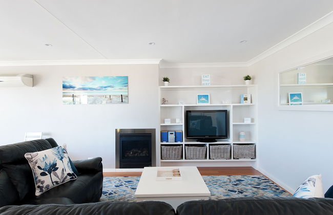 Bamboo Bay at Fingal Bay - Photo 14