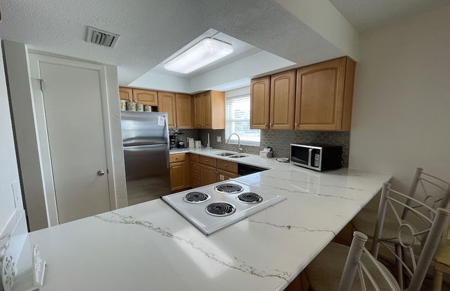 110 El Matador 2 Bedroom Condo by RedAwning - Foto 5