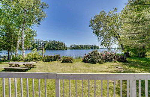 Dock and Kayaks Annabessacook Lake Retreat! - Foto 2