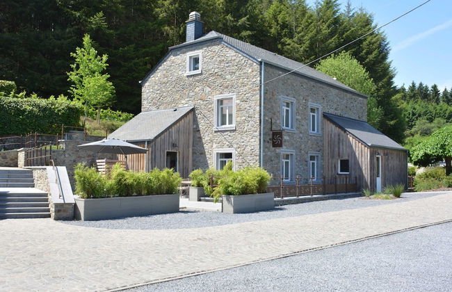 Cozy Holiday Home in Gedinne near Forest - Photo 1