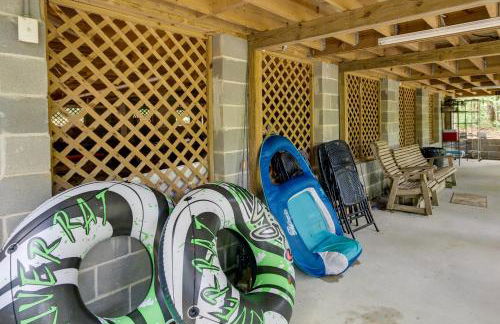 Waterfront Loranger Cottage Hot Tub, Deck and Grill - Foto 22