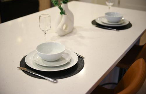 LUX Studio King Bed Free Parking Gym New - Foto 58