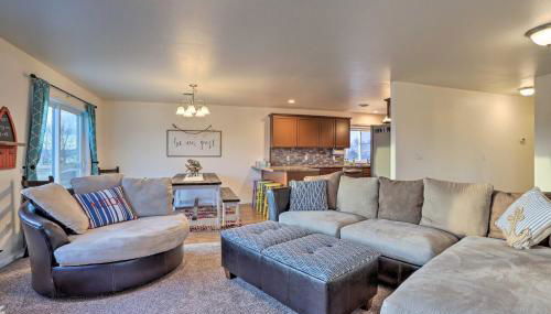 Lake McConaughy Getaway with Patio - Walk to Beach - Foto 3