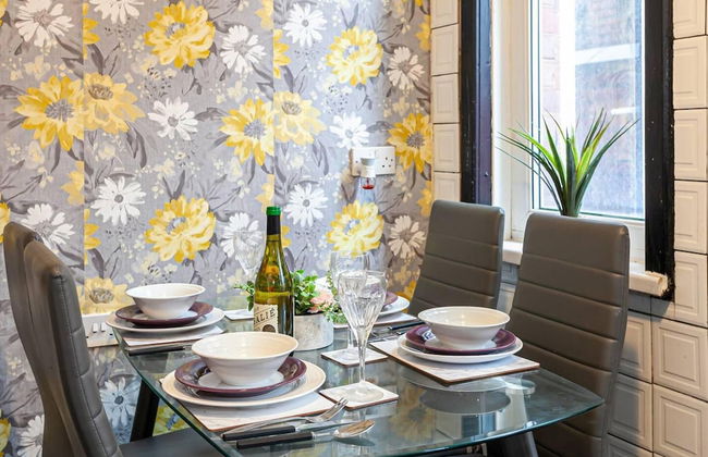 Captivating 5-bed House in Horwich Bolton - Foto 18