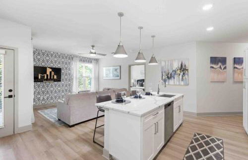 Pristine Living 5 Min From Downtown - Foto 23