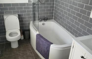 Rugby town centre house close to train station, rugby school and benn hall - Foto 17