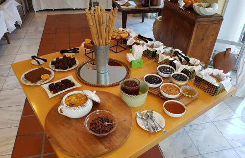 Loriet Hotel - Photo 16