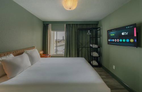 Emerald Residences Of Belleair Beach - Photo 15