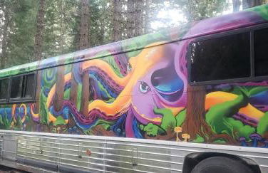Madrone Hideout - decked out bus! - Foto 1